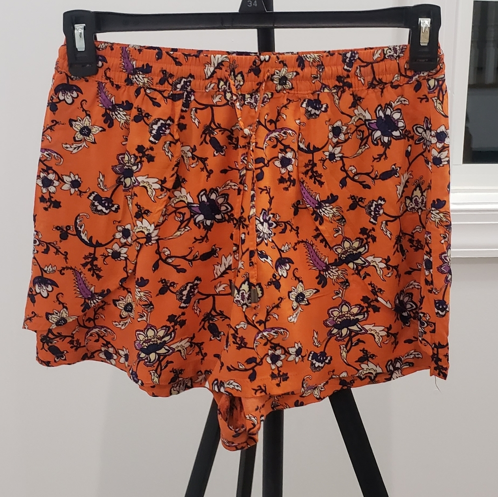DIVIDED by H&M Shorts Size 6